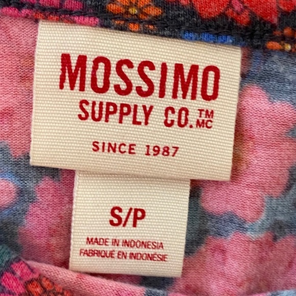 Mossimo Supply Co. flower long sleeve Baby Tee crop top Size Small - Picture 9 of 10
